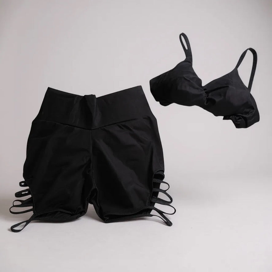 Black Ladder Cutout 2 Piece Set